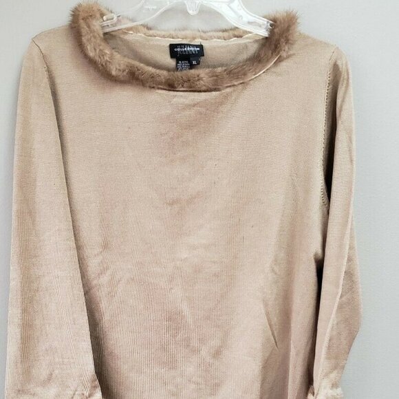 Silk Sweater with fur trim Beige Size XL - Picture 1 of 5